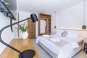 Villa Beyond the Dream