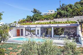 Villa Beyond the Dream