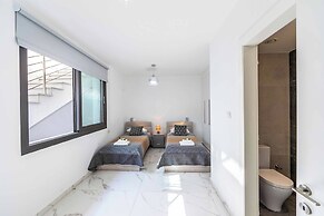 Villa Pleiades