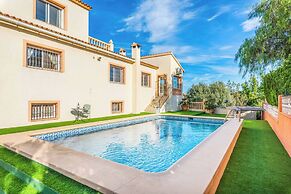 Villa Ricardo