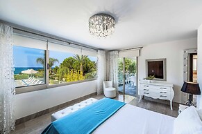 Harmonia Beach Villa