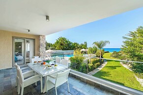 Harmonia Beach Villa