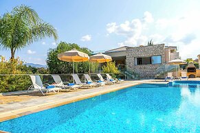 Harmonia Beach Villa