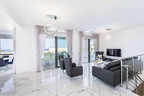 Villa Adaris