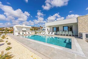 Villa Adaris