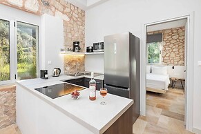 Villa Alkyoni Mare