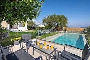 Villa Alkyoni Mare