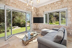Villa Alkyoni Mare
