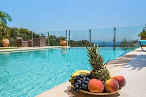 Villa Adriana Sea View