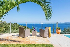 Villa Adriana Sea View