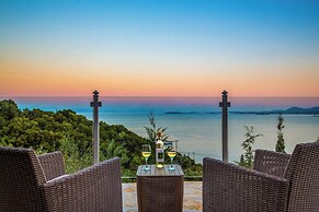 Villa Adriana Sea View