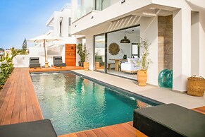 Lora Pearl Luxury Villa