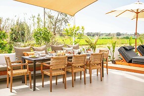 Lora Pearl Luxury Villa