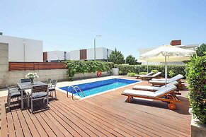 Villa Periwinkle