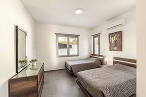 Villa Anastasia Maria