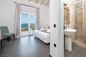 Villa Apanemia Mare