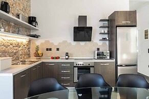 Villa Apanemia Mare
