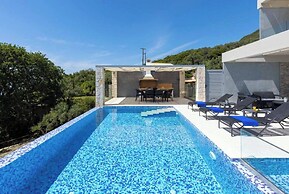 Villa Alkyoni Paramonas