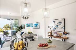 Latchi Infinity Blue