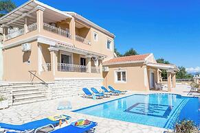 Villa Angela Nissaki