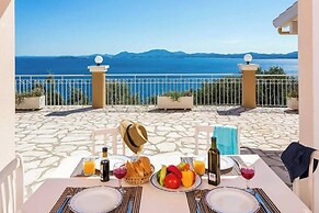 Villa Angela Nissaki