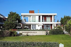 Villa Cyan Paphos