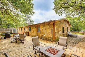 Deck & Fire Pit: Unique Pottsboro Haven