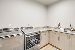 Dog-friendly Shelley Townhome w/ Private Hot Tub!