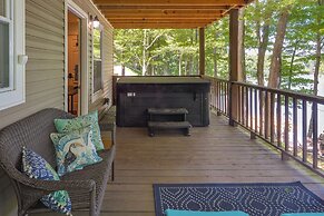 Riverfront Cottage Near Rock Island State Park