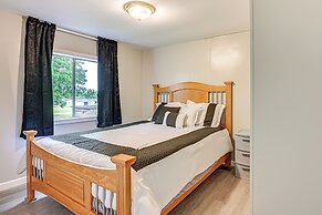 Walk to Coldwater Lake: Peaceful Weidman Retreat