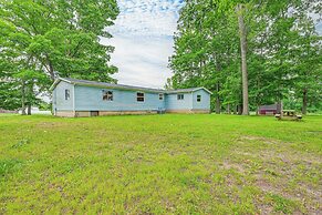 Walk to Coldwater Lake: Peaceful Weidman Retreat
