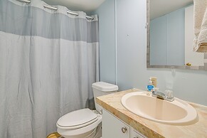 Walk to Coldwater Lake: Peaceful Weidman Retreat