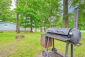 Walk to Coldwater Lake: Peaceful Weidman Retreat