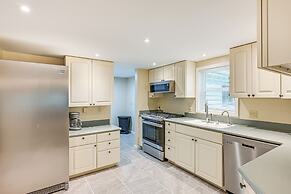 Walk to Coldwater Lake: Peaceful Weidman Retreat