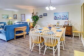 Oceanfront Carolina Beach Condo, Steps to Shore!