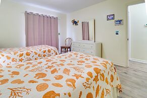 Oceanfront Carolina Beach Condo, Steps to Shore!