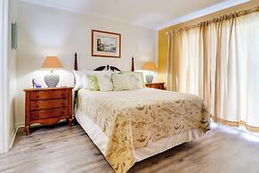 Oceanfront Carolina Beach Condo, Steps to Shore!