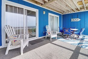 Oceanfront Carolina Beach Condo, Steps to Shore!