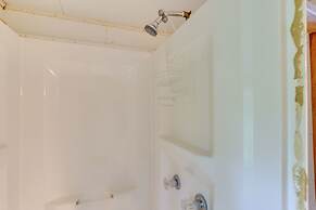 Honesdale Cabin: 110 Shared Acres, Animal Rescue!