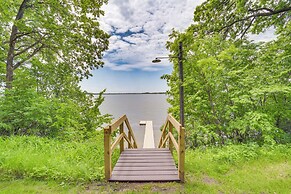 Spacious Detroit Lakes Home w/ Private Deck!