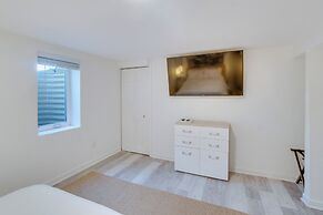 Sleek & Central Centennial Apartment w/ Fireplace!