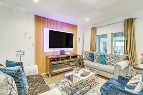 Welcoming Home ~ 16 Mi to Downtown Houston!