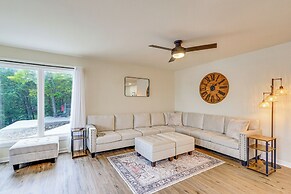 Grill, Boat Slip, & Game Room: Calm Cove Apt!