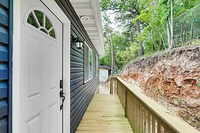 Grill, Boat Slip, & Game Room: Calm Cove Apt!