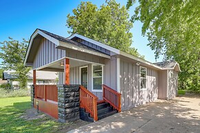 Remodeled Tulsa House w/ Yard ~ 4 Mi to Downtown!