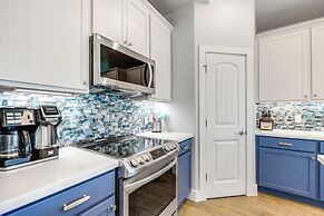 1 Mi to Beach Access: Coastal Port Aransas Home