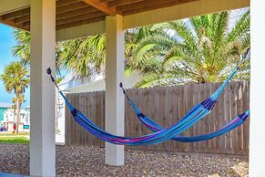 1 Mi to Beach Access: Coastal Port Aransas Home