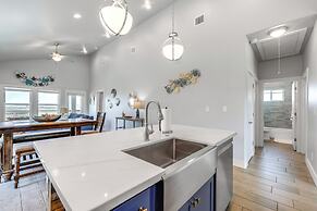 1 Mi to Beach Access: Coastal Port Aransas Home