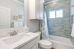 1 Mi to Beach Access: Coastal Port Aransas Home