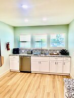 Coast Oaks Cottage 7 1 Bedroom Cottage by RedAwning